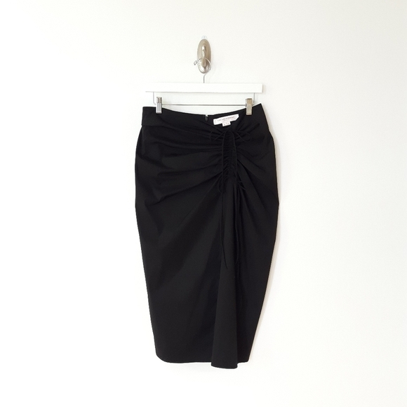 Carolina Herrera | Resort Runway Draped Midi Skirt in Black - Picture 7 of 11